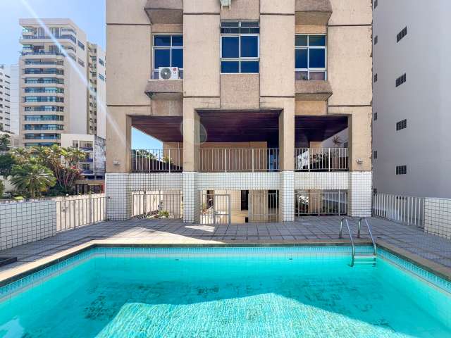 Cobertura na Graça com 7 quartos sendo 2 suítes, 416m² à venda por R$ 2.100.000,00