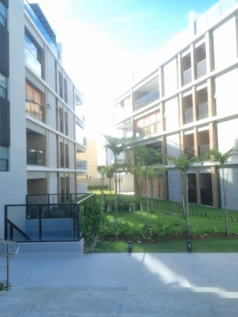 Apartamento em Vilas do Atlântico com 2 suítes, 76m² à venda por R$ 790.000,00