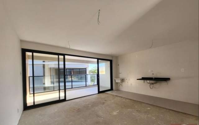 Apartamento em Vilas do Atlântico com 2 suítes, 76m² à venda por R$ 790.000,00