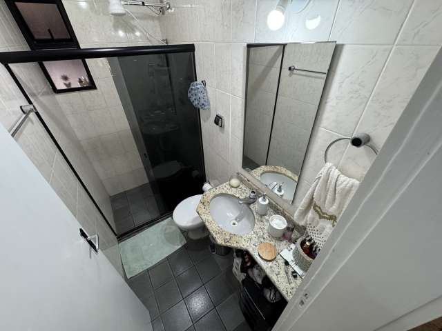 Apartamento no Rio Vermelho com 2 quartos sendo 1 suíte, 75m² à venda por R$ 399.000,00