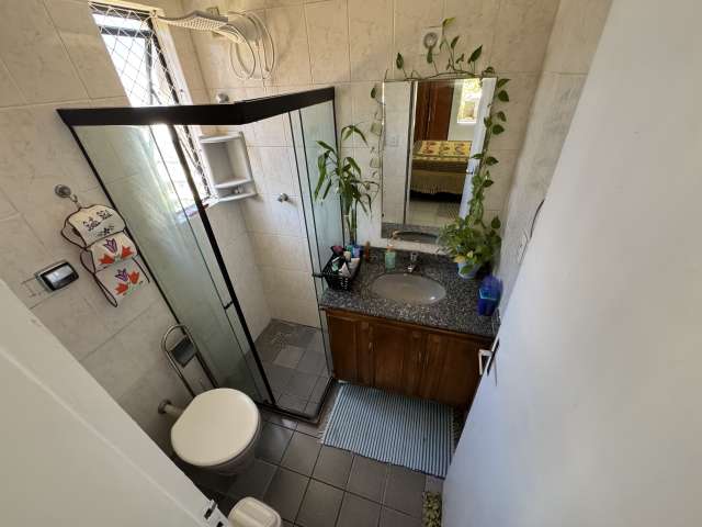 Apartamento no Rio Vermelho com 2 quartos sendo 1 suíte, 75m² à venda por R$ 399.000,00