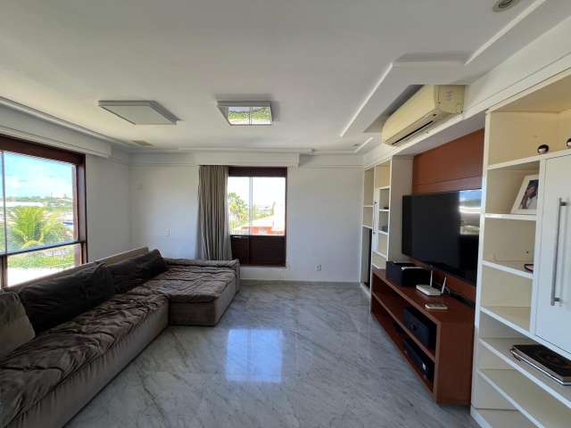 Casa no Condomínio Costa Verde  |  PORTEIRA FECHADA  |  5 suítes  |  475m²  |  R$ 4.500.000,00