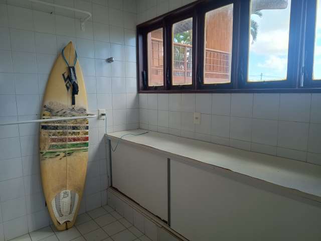 Casa em Piatã com 5 suítes, PORTEIRA FECHADA, 475m² à venda por R$ 5.500.000,00