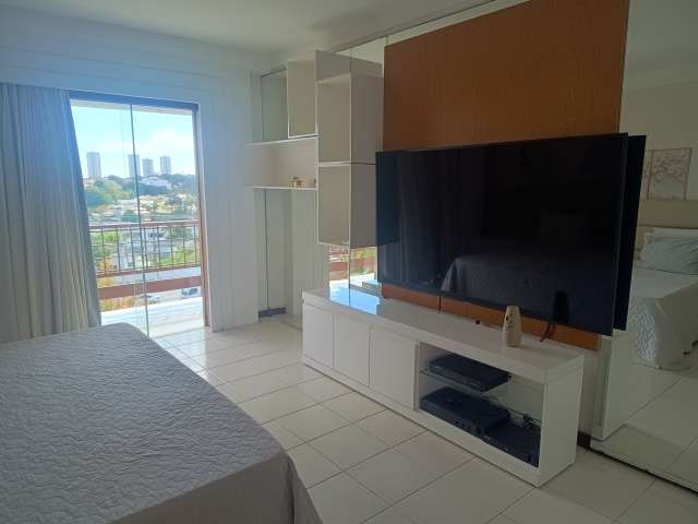 Casa em Piatã com 5 suítes, PORTEIRA FECHADA, 475m² à venda por R$ 5.500.000,00