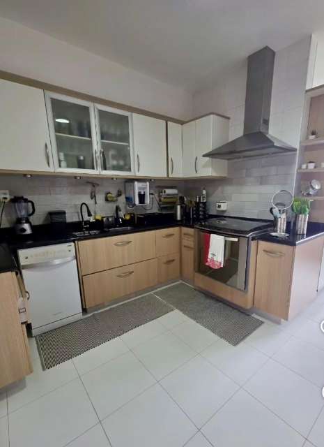 Apartamento em Acupe de Brotas com 3 suítes, 164m² à venda por R$ 995.000,00