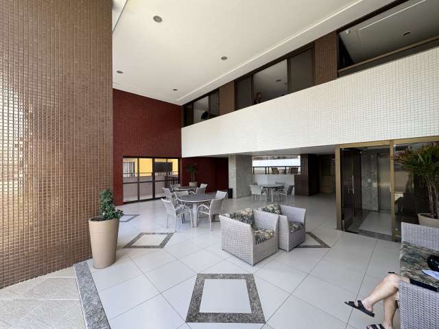 Apartamento na Pituba com 3 quartos sendo 2 suítes, 109m² à venda por R$ 850.000,00