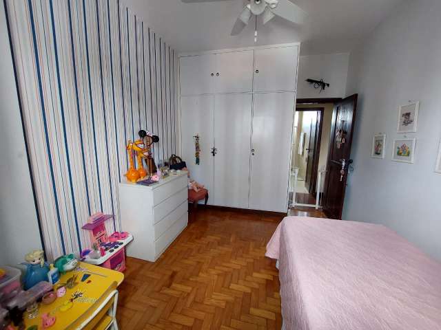 Apartamento no Jardim Apipema com 4 quartos sendo 1 suíte, 158m² à venda por R$ 995.000,00