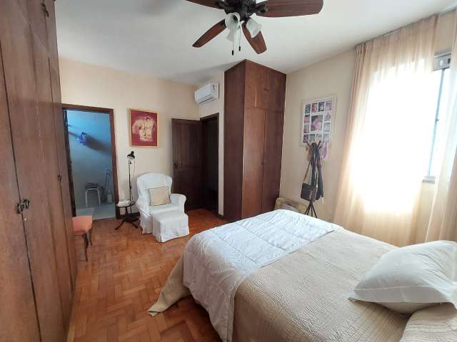 Apartamento no Jardim Apipema com 4 quartos sendo 1 suíte, 158m² à venda por R$ 995.000,00