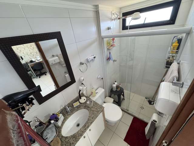 Cobertura em Armação com 3 suítes, 135m² à venda por R$ 990.000,00