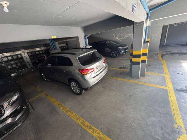 Cobertura em Armação com 3 suítes, 135m² à venda por R$ 990.000,00