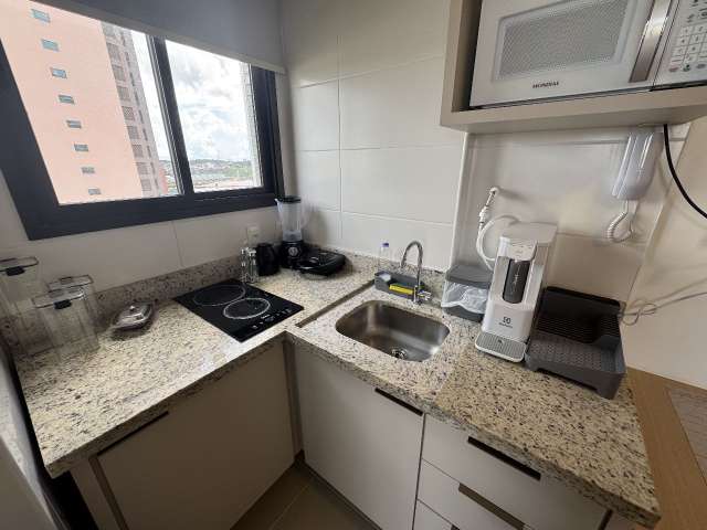 Studio no Caminho das Árvores PORTEIRA FECHADA, 22m² à venda por R$ 350.000,00