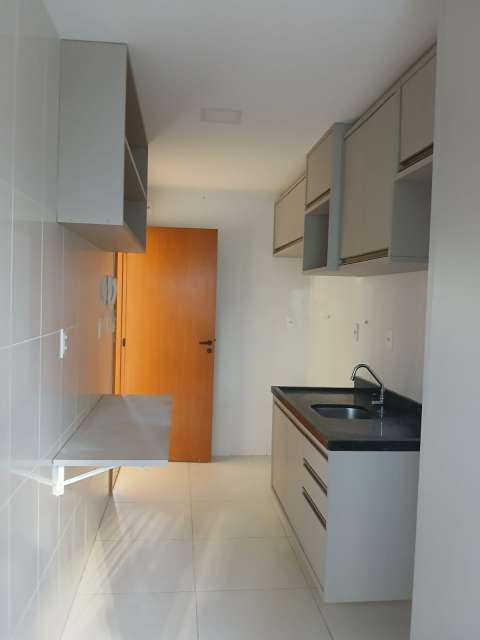 Apartamento com 02 quartos e 1 suíte, 82,37 m² para alugar por R$ 4.000,00 - Graça, Salvador/BA 