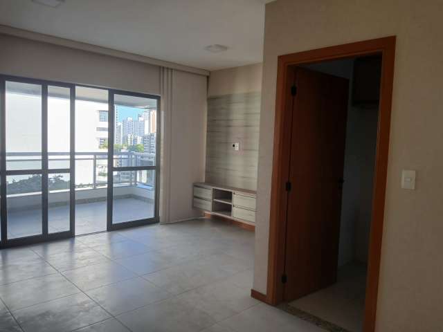 Apartamento com 02 quartos e 1 suíte, 82,37 m² para alugar por R$ 4.000,00 - Graça, Salvador/BA 