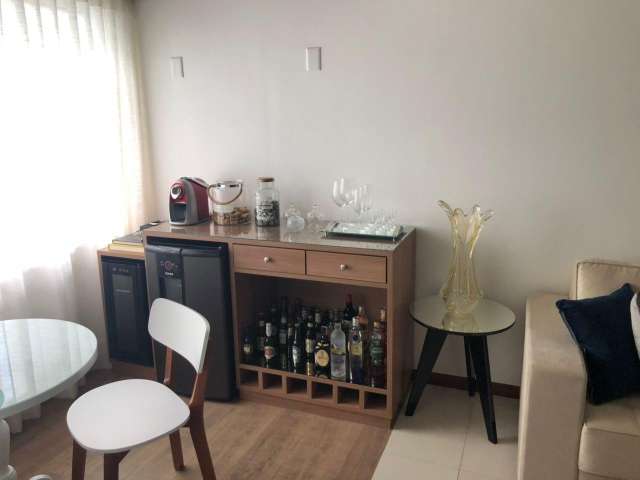 Apartamento com 1 quarto e 1 suíte, 66 m² para alugar por R$ 2.600,00 - Candeal - Salvador 