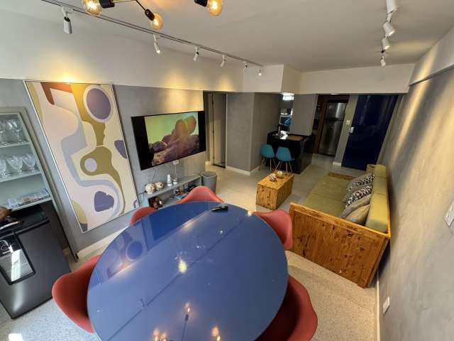 Apartamento na Barra com 2 quartos sendo 1 suíte, PORTEIRA FECHADA, 62m² à venda por R$ 635.000,00