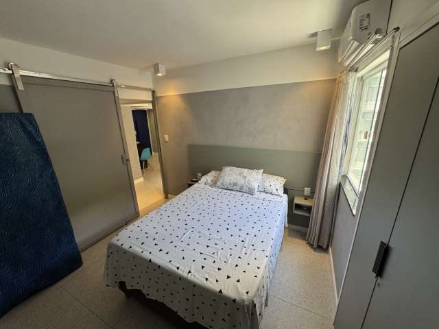 Apartamento na Barra com 2 quartos sendo 1 suíte, PORTEIRA FECHADA, 62m² à venda por R$ 635.000,00