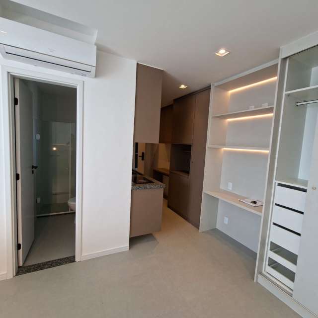 Apartamento com 1 quarto, 49,00 m² para alugar por R$ 5.260,00 - Ondina, Salvador/BA