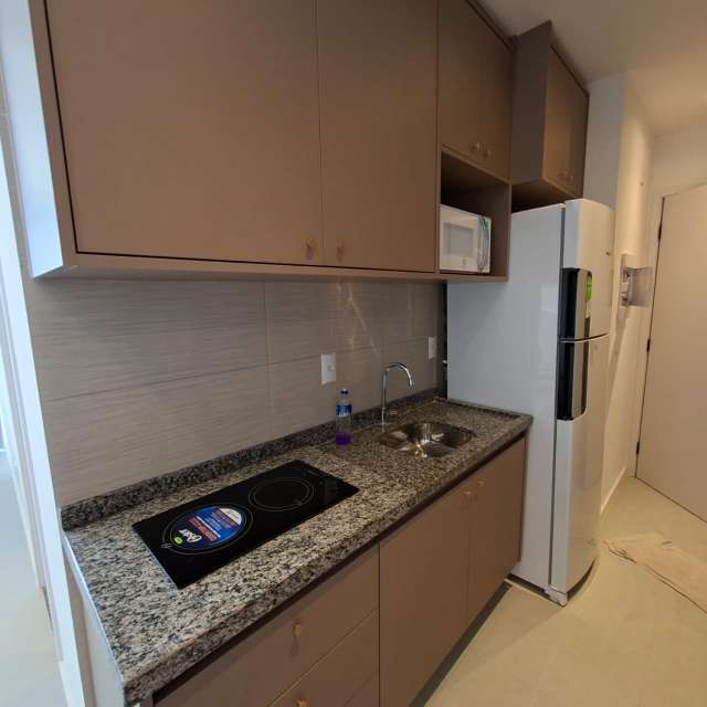 Apartamento com 1 quarto, 49,00 m² para alugar por R$ 5.260,00 - Ondina, Salvador/BA