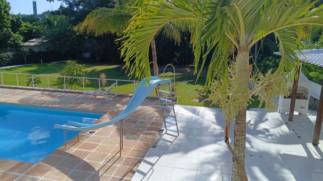 Casa no Encontro das Águas com 4 suítes, 604m² à venda por R$ 3.500.000,00