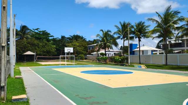 Casa em Monte Gordo com 4 quartos sendo 2 suítes, 250m² à venda por R$ 1.150.000,00