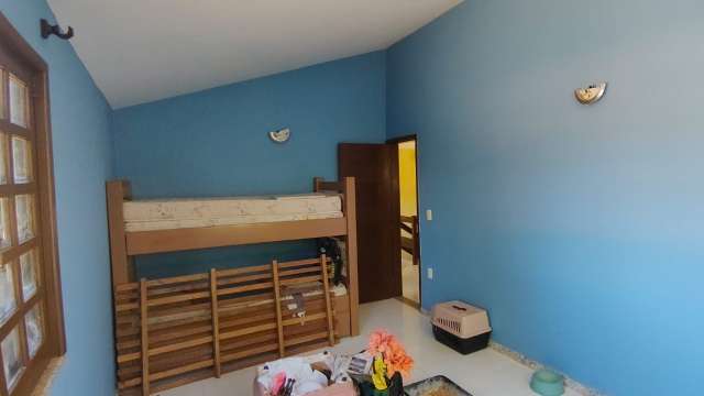 Casa em Monte Gordo com 4 quartos sendo 2 suítes, 250m² à venda por R$ 1.150.000,00