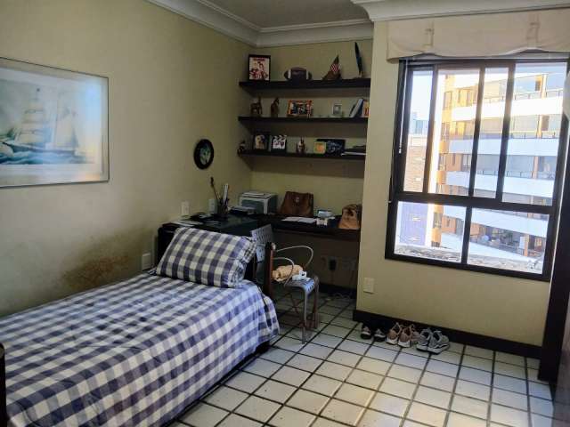Apartamento no Jardim Apipema com 4 quartos sendo 4 suítes, 250m² à venda por R$ 1.200.000,00