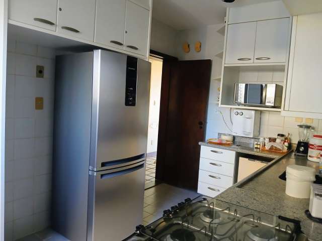 Apartamento no Jardim Apipema com 4 quartos sendo 4 suítes, 250m² à venda por R$ 1.200.000,00
