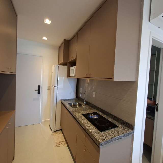 Apartamento com 1 quarto, 27,00 m² para alugar por R$ 3.100,00 - Ondina, Salvador/BA 