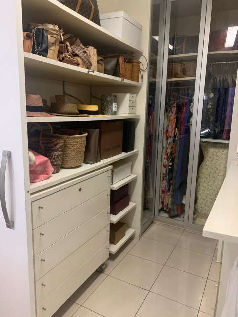 Apartamento na Ondina com 4 suítes, 189m² à venda por R$ 2.300.000,00