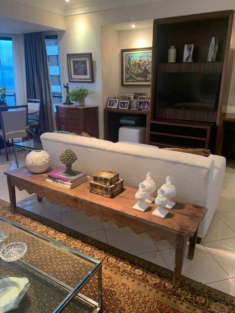 Apartamento na Ondina com 4 suítes, 189m² à venda por R$ 2.300.000,00