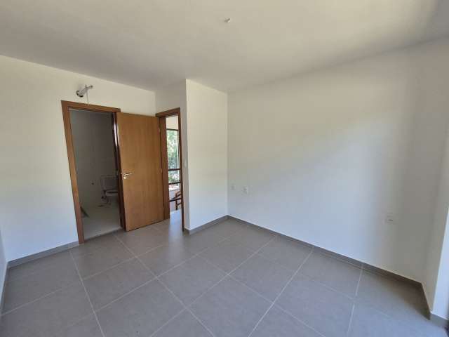 Casa na Praia do Forte com 3 quartos sendo 2 suítes, 135m² à venda por R$ 1.250.000,00