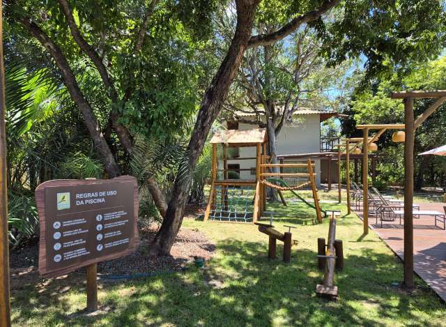 Casa na Praia do Forte com 3 quartos sendo 2 suítes, 135m² à venda por R$ 1.250.000,00