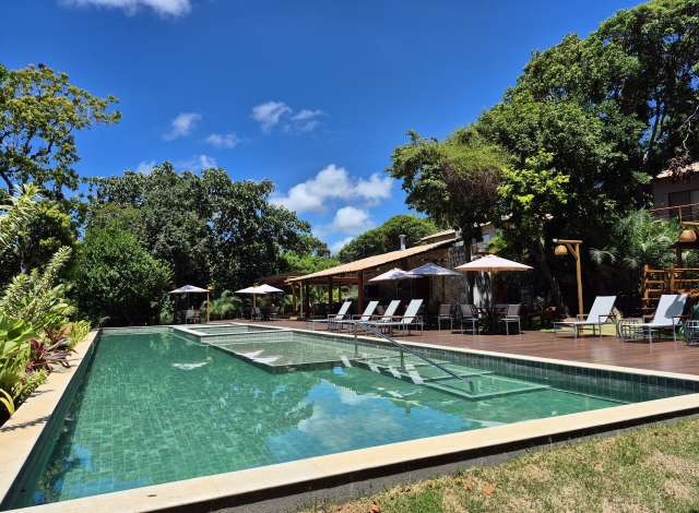 Casa na Praia do Forte com 3 quartos sendo 2 suítes, 135m² à venda por R$ 1.250.000,00