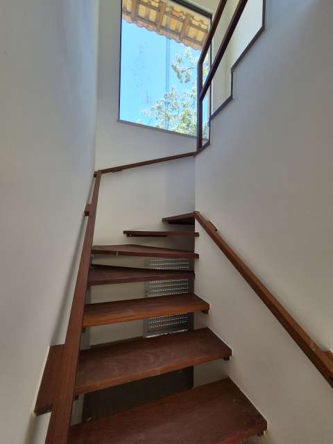 Casa na Praia do Forte com 3 quartos sendo 2 suítes, 135m² à venda por R$ 1.250.000,00