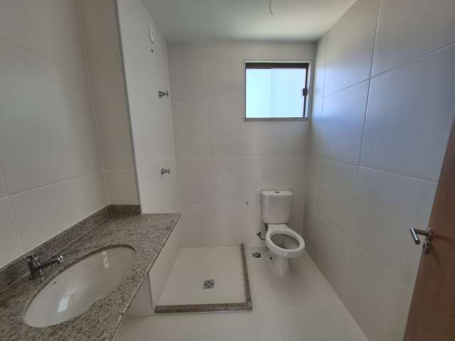 Casa na Praia do Forte com 3 quartos sendo 2 suítes, 135m² à venda por R$ 1.250.000,00