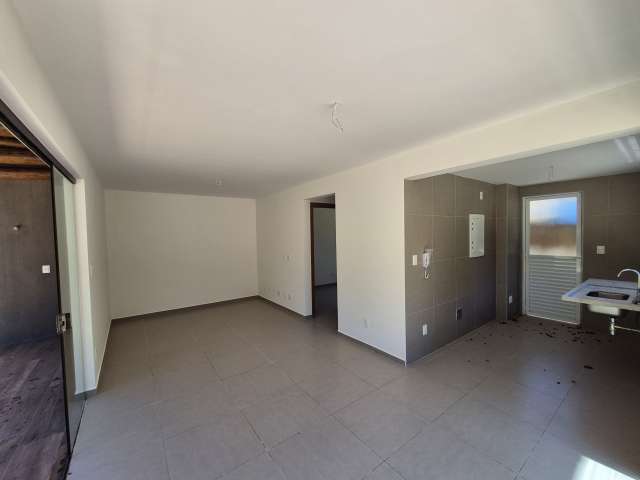 Casa na Praia do Forte com 3 quartos sendo 2 suítes, 135m² à venda por R$ 1.250.000,00