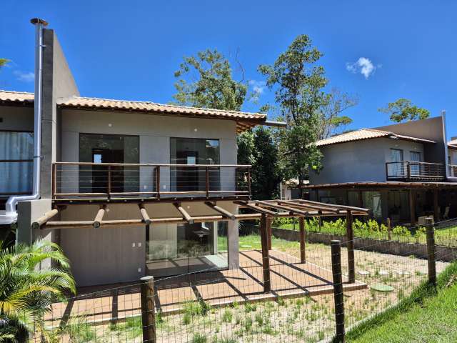 Casa na Praia do Forte com 3 quartos sendo 2 suítes, 135m² à venda por R$ 1.250.000,00