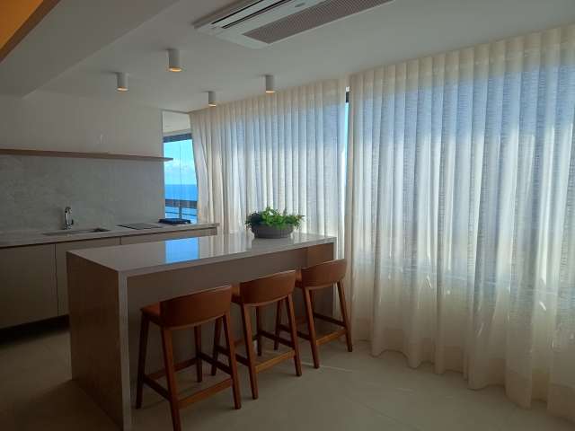 Apartamento na Pituba Ville PORTEIRA FECHADA com 4 quartos sendo 2 suítes, 158m² à venda por R$ 2.200.000,00