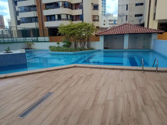 Apartamento na Pituba Ville PORTEIRA FECHADA com 4 quartos sendo 2 suítes, 158m² à venda por R$ 2.200.000,00