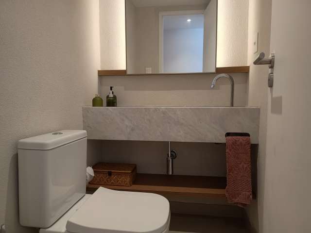 Apartamento na Pituba Ville PORTEIRA FECHADA com 4 quartos sendo 2 suítes, 158m² à venda por R$ 2.200.000,00