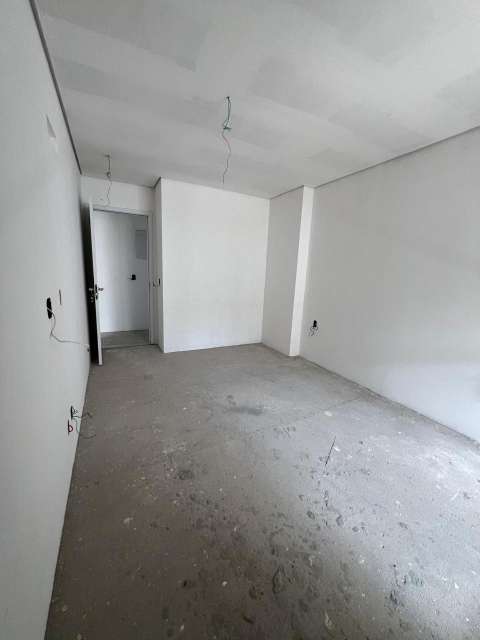 Apartamento na Ondina com 4 suítes, 303m² à venda por R$ 6.320.000,00