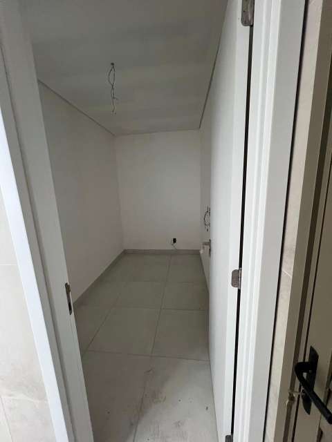 Apartamento na Ondina com 4 suítes, 303m² à venda por R$ 6.320.000,00