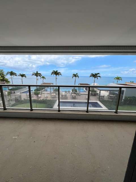 Apartamento na Ondina com 4 suítes, 303m² à venda por R$ 6.320.000,00