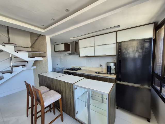 Cobertura no Itaigara com 2 suítes, 86m² à venda por R$ 750.000,00