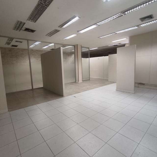 Loja com 1.940,00 m² para alugar por R$ 57.000,00 - Av. Sete de Setembro, Salvador/BA  