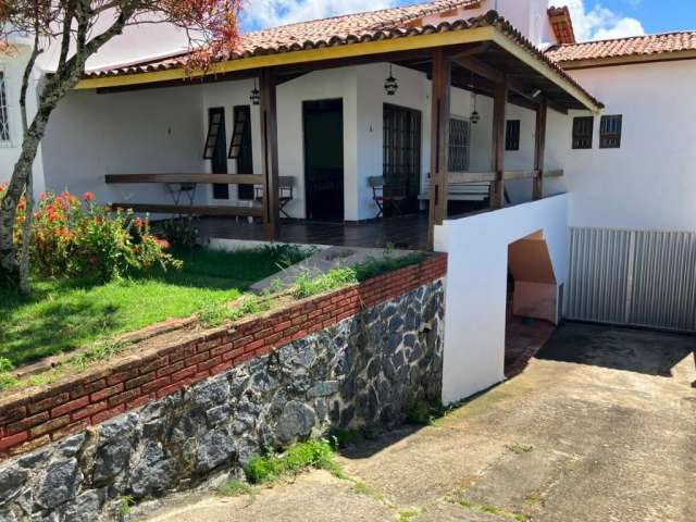 Casa no Pernambués com 4 quartos, 250m² à venda por R$ 790.000,00