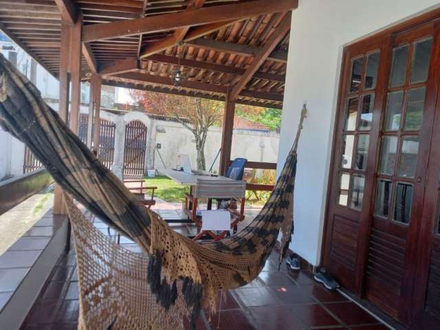 Casa no Pernambués com 4 quartos, 250m² à venda por R$ 790.000,00