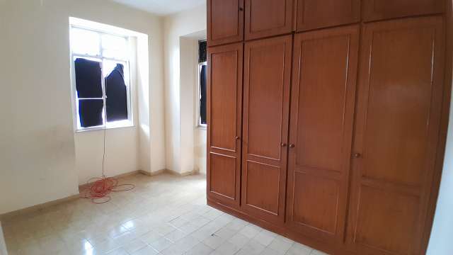 Apartamento em Nazaré com 3 quartos, 100m² à venda por R$ 240.000,00