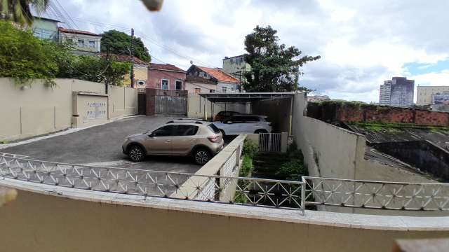 Apartamento em Nazaré com 3 quartos, 100m² à venda por R$ 240.000,00