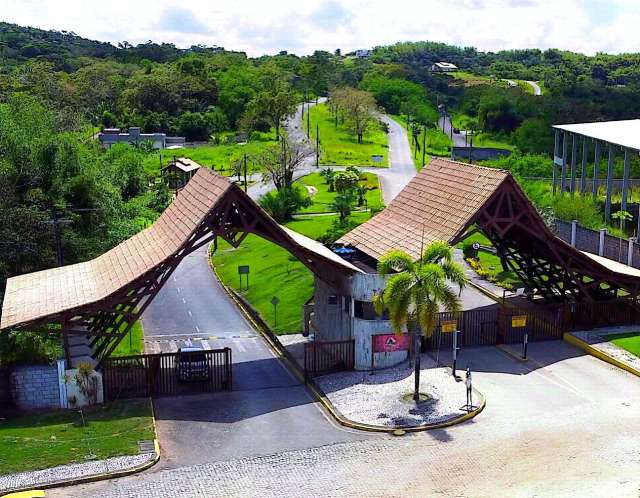 Lote em Simões Filho com 1.298m² à venda por R$ 545.160,00